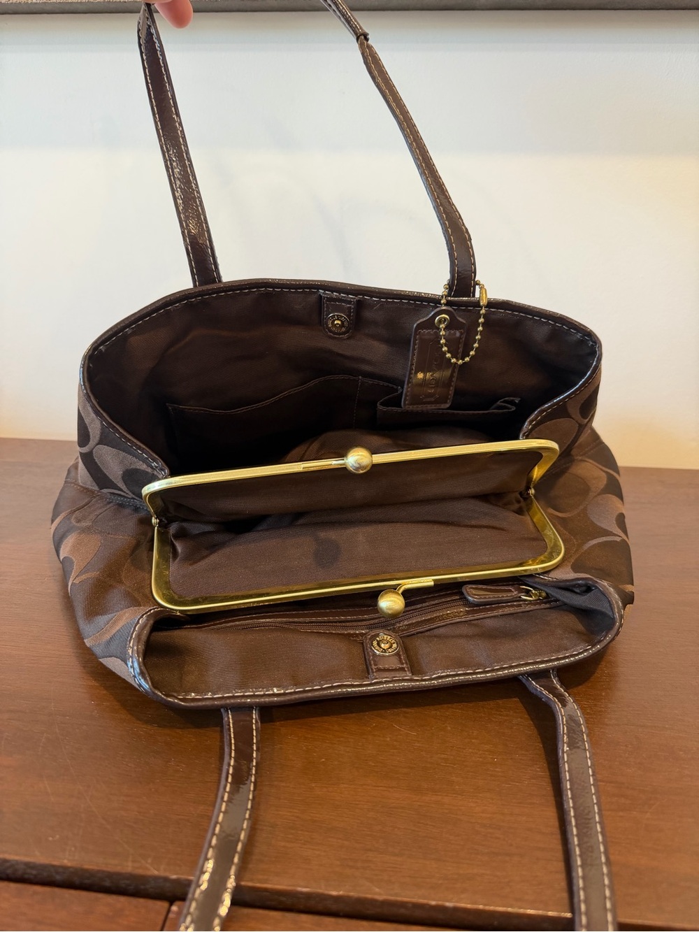Genuine COACH Brown Signature Logo HANDBAG Purse Tote H1173-F18036 EUC - Picture 17 of 17